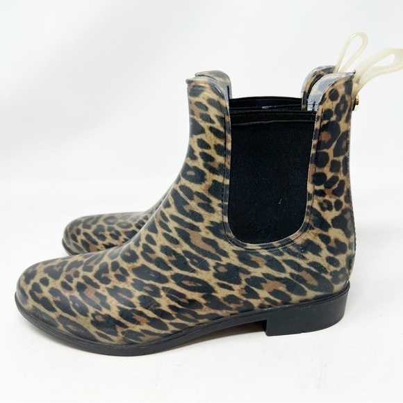 SAM EDELMAN TINSLEY RUBBER LEOPARD RAIN CHELSEA BOOTIES WOMENS SZ 7 - Picture 4 of 9